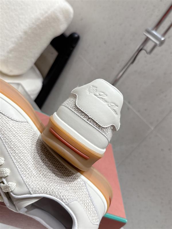 2025112815365886 310